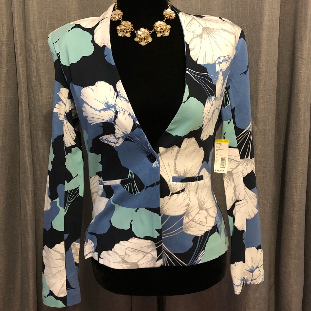 Women’s Blazer